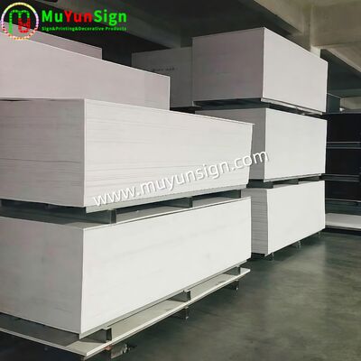 Multiple Thickness PVC Decorative Wall Panel Glossy Textured Surface Foamed