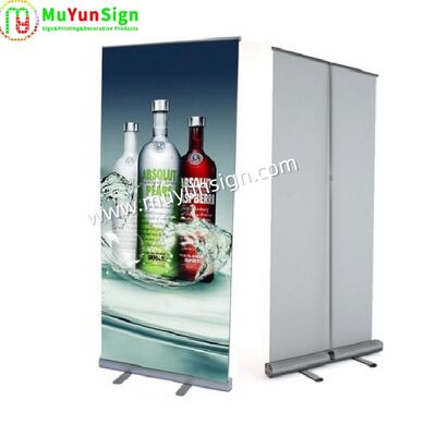 Lightweight Design Roll Up Stand Fast Trade Show Display With Shoulder Strap Carrying Bag Packing
