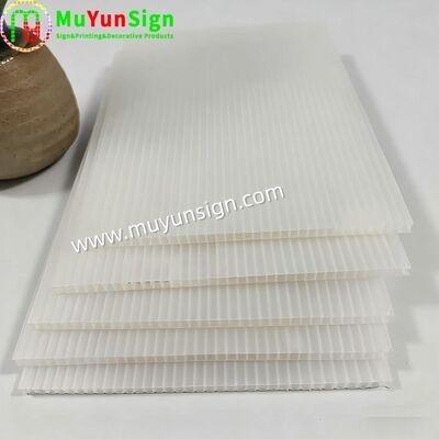 Lightweight Polypropylene Corrugated Sheet Easy Handle Easy To Fabricate